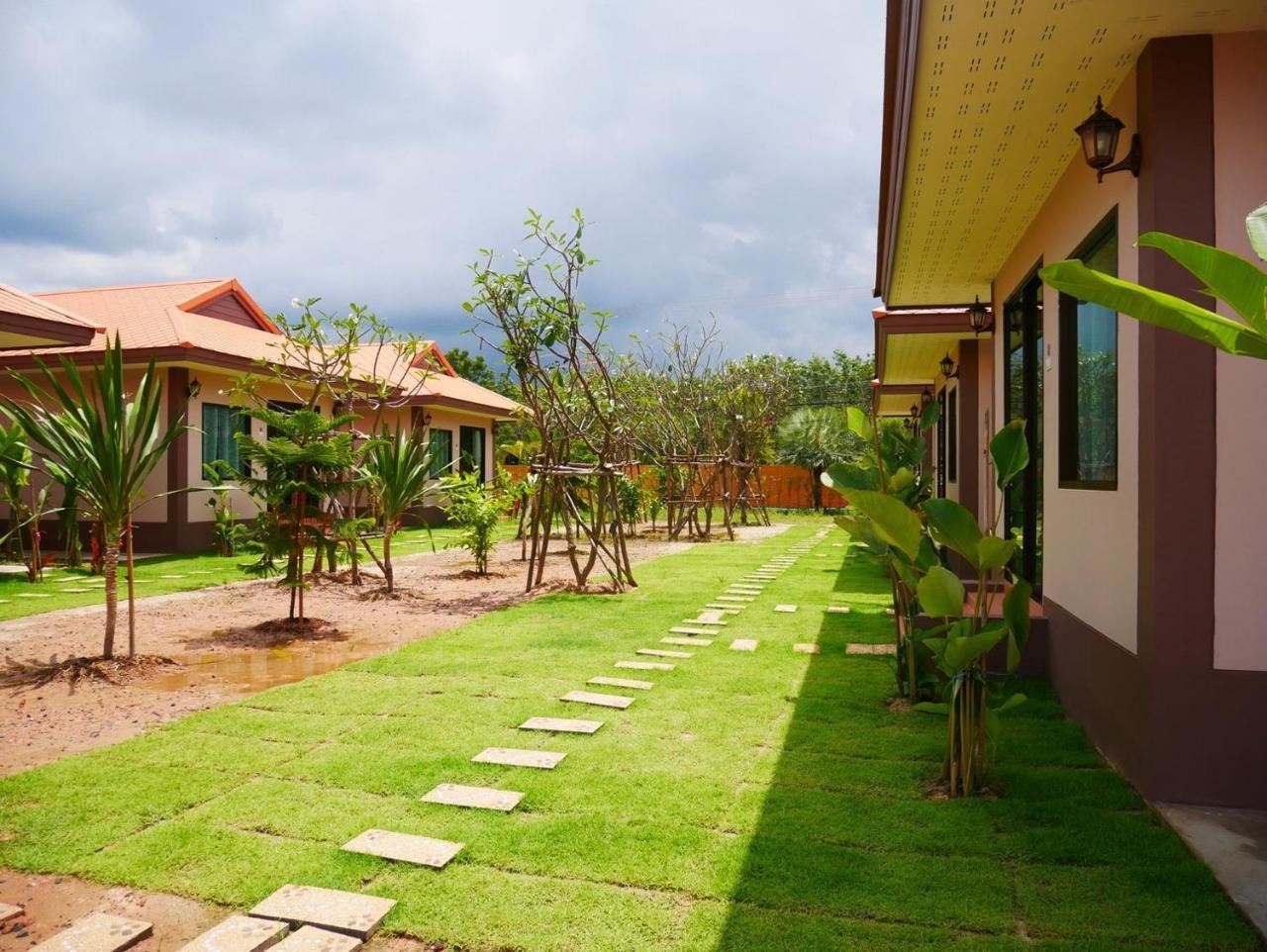 Tinna Resort Ban Nong Mai Ngam Exterior photo